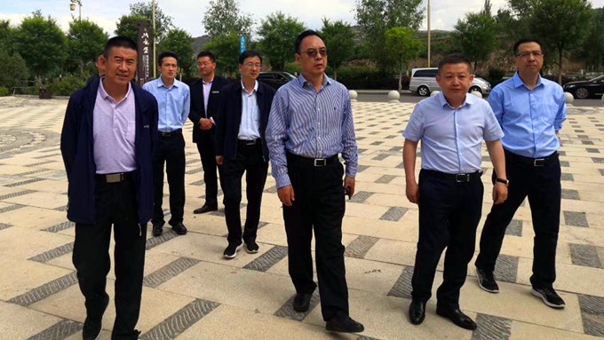 楊宇宏總經(jīng)理赴天水參加全省文化旅游產(chǎn)業(yè)項(xiàng)目建設(shè)推進(jìn)會(huì)并考察調(diào)研天水、平?jīng)龀缧趴h文旅項(xiàng)目