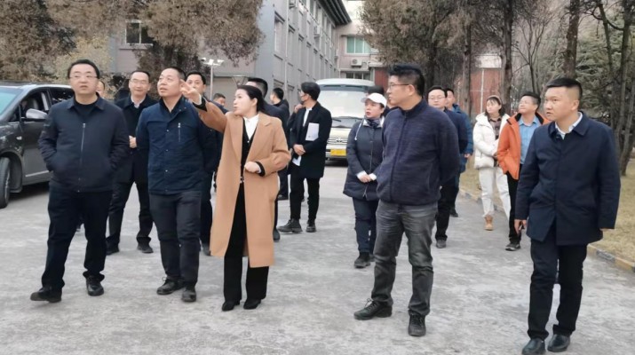 集團公司領(lǐng)導帶隊赴天水考察調(diào)研